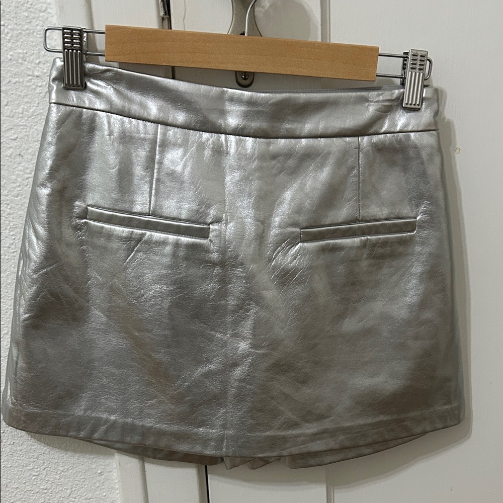Silver faux leather skort. Size small